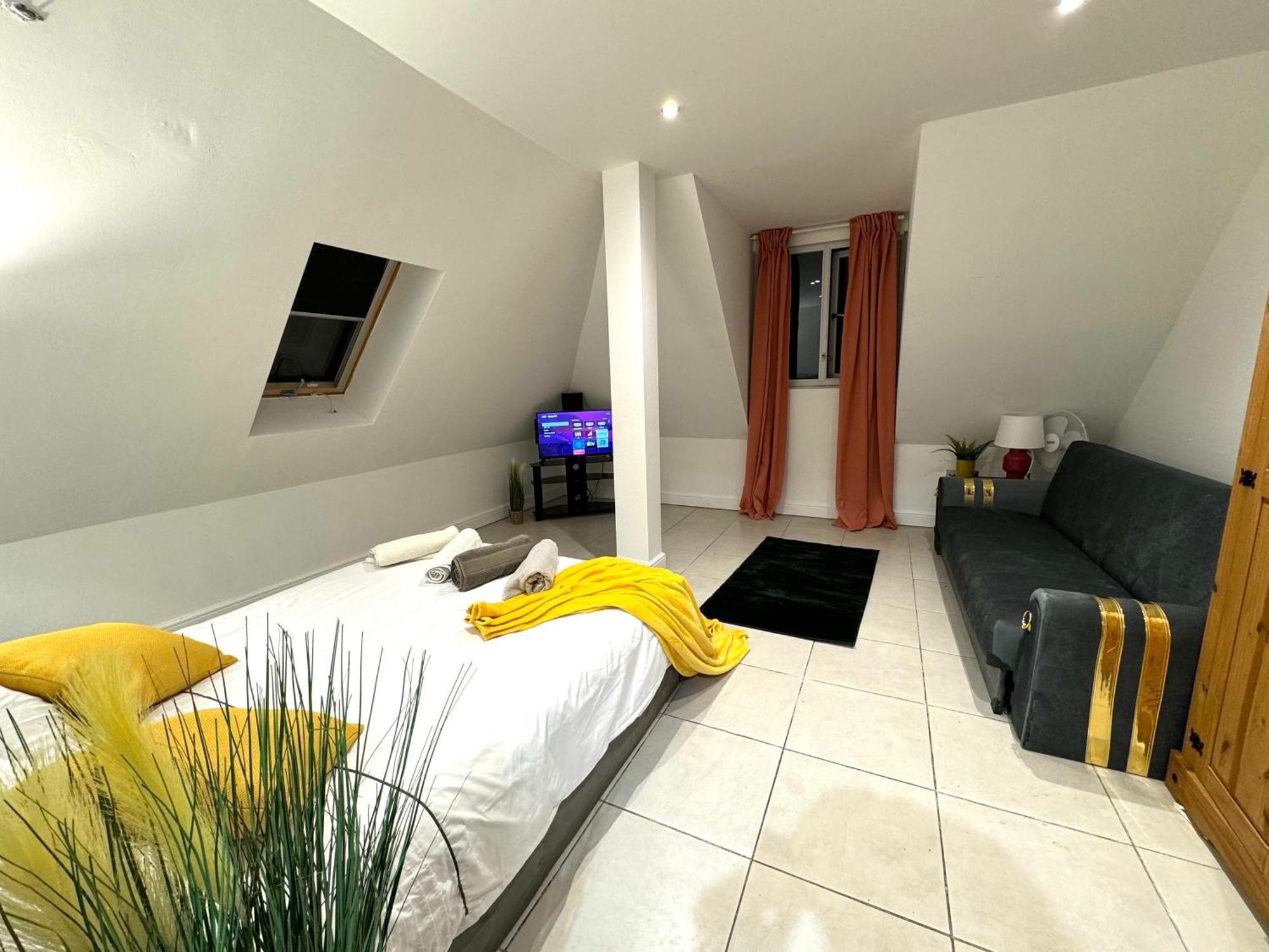 A Modern Luxury Penthouse Close To London Tower-Hil-Canary Wharf-Central Лондон Екстер'єр фото